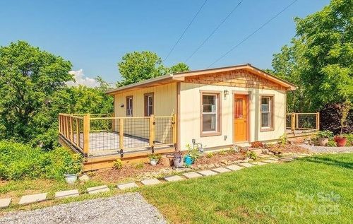 151 & 153 Vinewood Circle, Asheville, NC, 28806 | Card Image