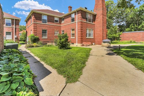 1-1506 Delmont Ct, Urbana, IL, 61801-5070 | Card Image