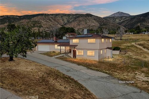 10207 Juniper Ave, Yucaipa, CA, 92399-2906 | Card Image