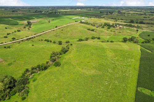 00 Mccomb St, Woodburn, IA, 50275 | Card Image