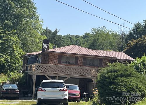 115 Creasman Hill Rd, Mills River, NC, 28759-2689 | Card Image