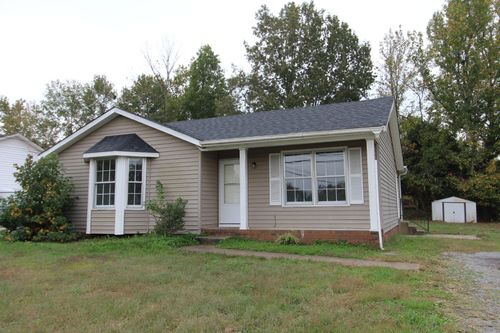 706 Shelton Cir, Clarksville, TN, 37042-7169 | Card Image
