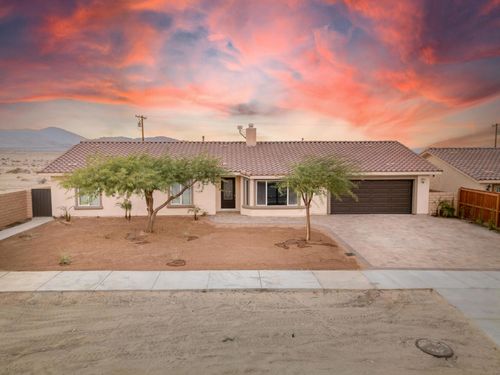 1492 Marina Dr, Thermal, CA, 92274-6534 | Card Image