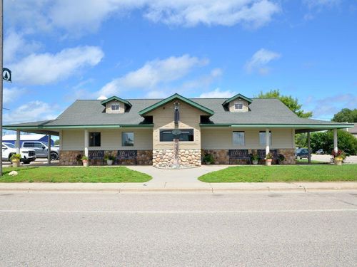 119 Main St Ne, Menahga, MN, 56464 | Card Image