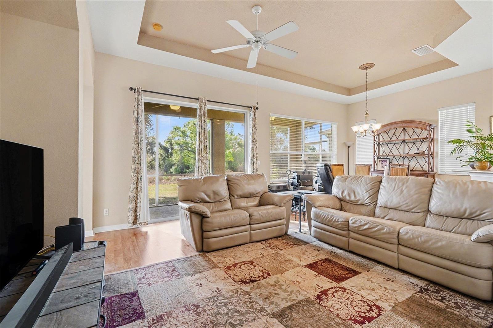 Residential in SUN CITY CENTER 5