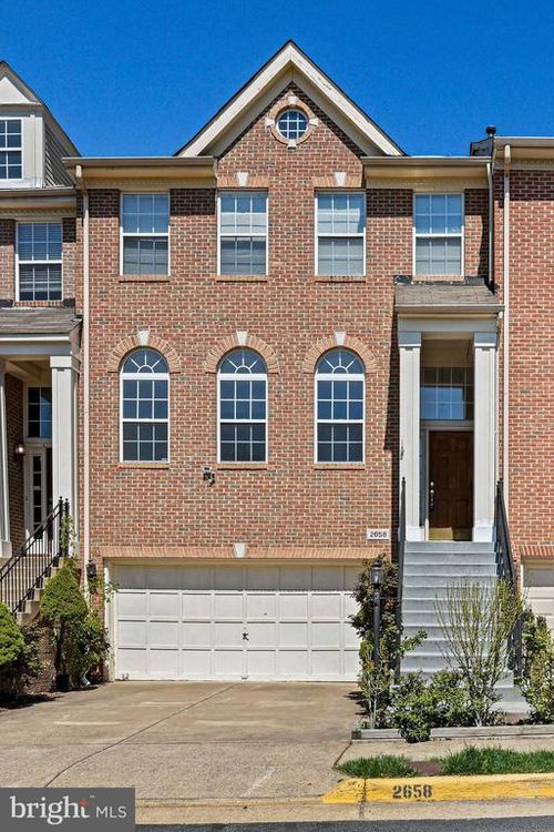 2658 Logan Wood Dr, Herndon, VA, 20171-4366 | Card Image