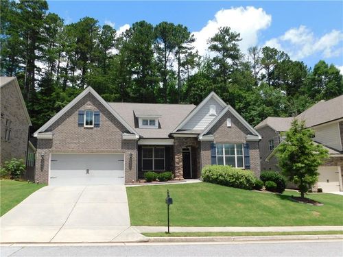 330 La Perla Dr, Sugar Hill, GA, 30518-6161 | Card Image