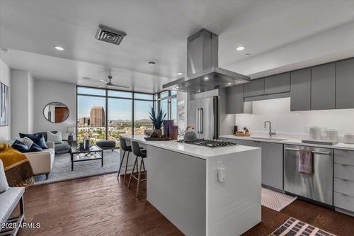 1222-200 W Portland St, Phoenix, AZ, 85003-5469 | Card Image