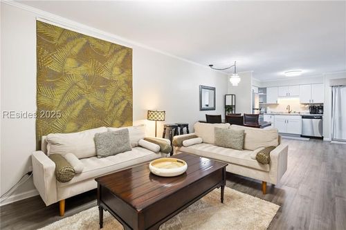 apt-d1-104 Cordillo Pkwy, Hilton Head Island, SC, 29928-7573 | Card Image