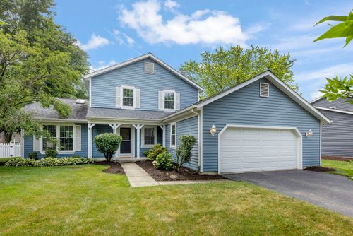 1420 Westglen Dr, Naperville, IL, 60565-1275 | Card Image