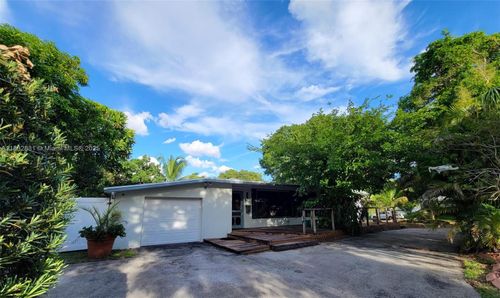 510 E Acre Dr, Plantation, FL, 33317-1904 | Card Image