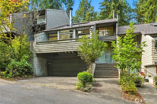 3605 93rd Ave Se, Mercer Island, WA, 98040-3731 | Card Image