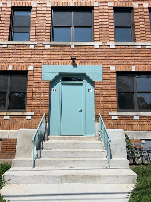 s1-79 Barbour St, Hartford, CT, 06120-2001 | Card Image