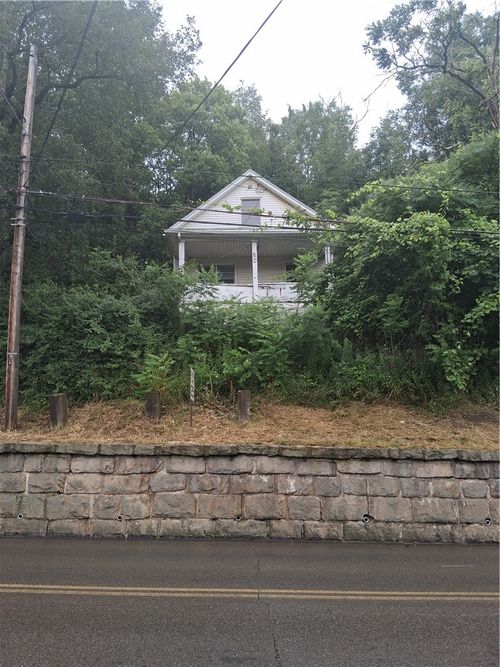 50 E Main St, Bradford, PA, 16701-2140 | Card Image