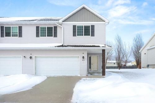 3611 15th St S, Moorhead, MN, 56560-6968 | Card Image