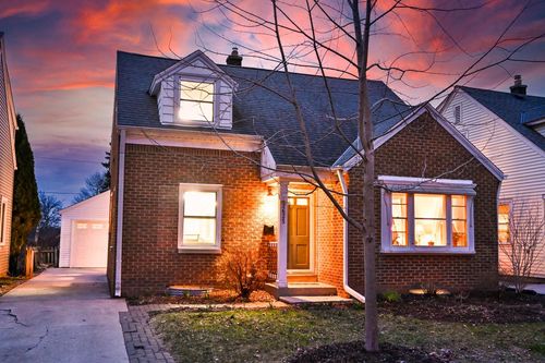 2625 N 65th Street, Wauwatosa, WI, 53213 | Card Image