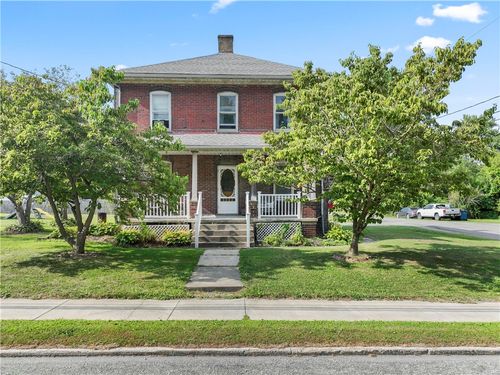 709 E Poland Ave, Bessemer, PA, 16112-9733 | Card Image