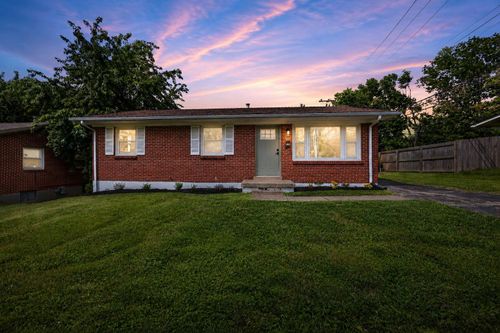 1895 Dunkirk Dr, Lexington, KY, 40504-1428 | Card Image