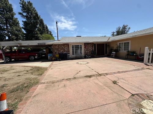 12112 Hoyt St, Sylmar, CA, 91342 | Card Image