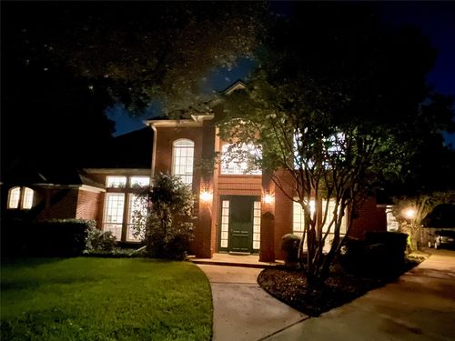 6907 Marina Shores Ct, Arlington, TX, 76016-4243 | Card Image