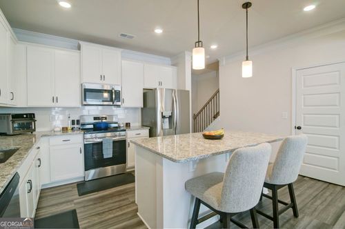 321 Skye Ln, Cartersville, GA, 30121-1707 | Card Image
