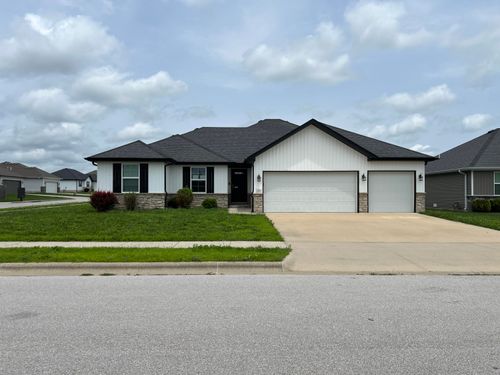 2803 E Auburn Hills St, Republic, MO, 65738-4210 | Card Image