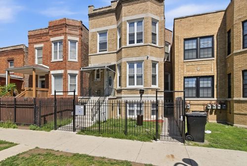 203 N Leamington Ave, CHICAGO, IL, 60644-2522 | Card Image