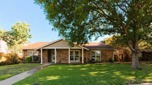1738 Hartford Dr, Carrollton, TX, 75007-2619 | Card Image