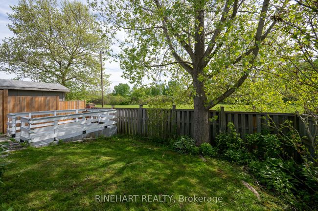 58 Sunrise Cres, House other with 5 bedrooms, 2 bathrooms and 2 parking in London ON | Image 28