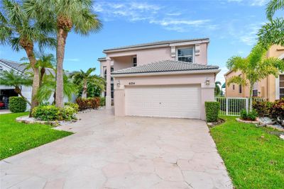 6254 Branchwood Drive, House other with 6 bedrooms, 4 bathrooms and null parking in Lake Worth FL | Image 2