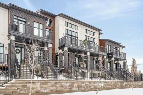 820 Ralph Hennessy Ave Avenue, Blossom Park - Airport and Area, ON, K1X0E4 | Card Image