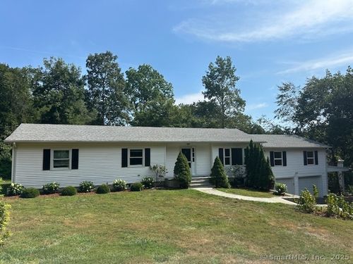 679 New Norwalk Rd, New Canaan, CT, 06840-6439 | Card Image