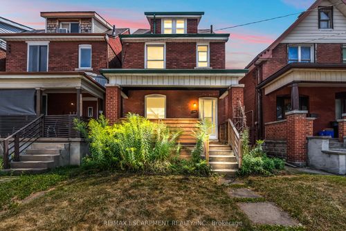 170 Grosvenor Ave N, Hamilton, ON, L8L7S8 | Card Image