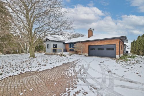 9755 Longwoods Rd, London, ON, N6P1P2 | Card Image