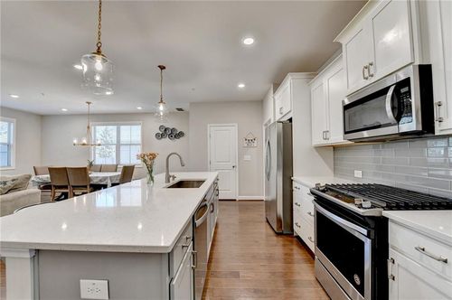 1231 Herty Dr, Marietta, GA, 30062-2601 | Card Image