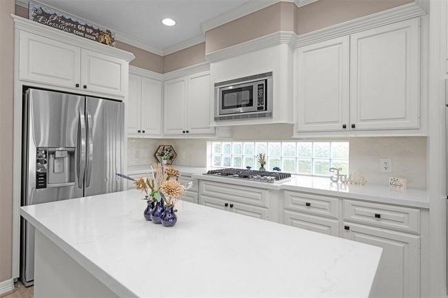 11592 Grandview Dr, House other with 4 bedrooms, 5 bathrooms and 3 parking in Montgomery TX | Image 19