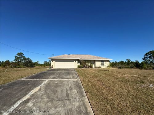 30 Milky Way, VENUS, FL, 33960-2322 | Card Image