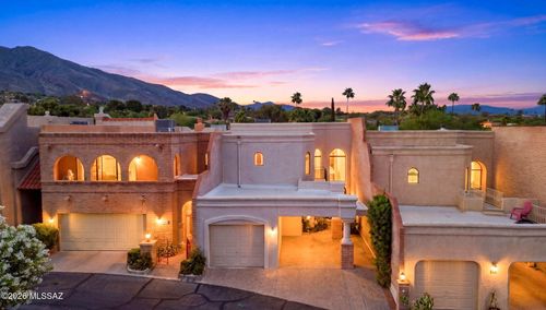 6480 N Green Briar Drive, Tucson, AZ, 85718 | Card Image