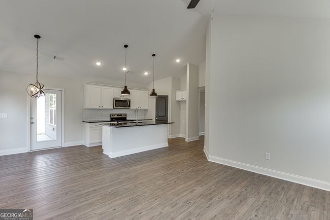 B16 - 258 Franklin Hills Dr, House other with 3 bedrooms, 2 bathrooms and 4 parking in Carnesville GA | Image 22