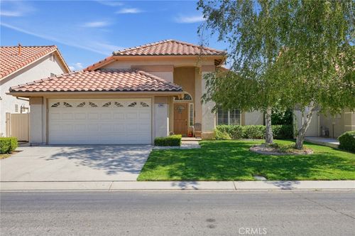 1632 Crystal Downs St, Banning, CA, 92220-6617 | Card Image