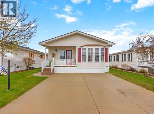 259-5700 Blackwell Sideroad, Sarnia, ON, N7W1B7 | Card Image