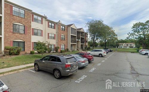 400 Lancaster Ct, Piscataway, NJ, 08854-6227 | Card Image