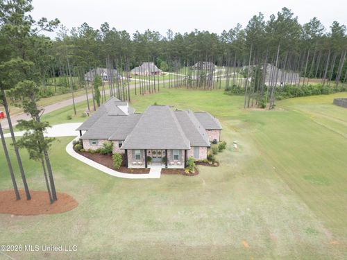 400 Fallen Acorn Circle, Brandon, MS, 39047 | Card Image