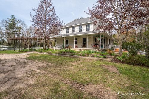 1519 N Roscommon Road, Roscommon, MI, 48653 | Card Image