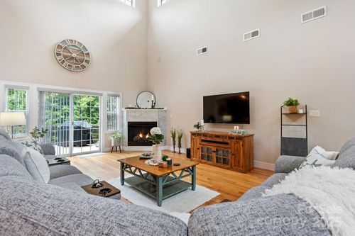 4616 Gold Finch Dr, Denver, NC, 28037-8469 | Card Image