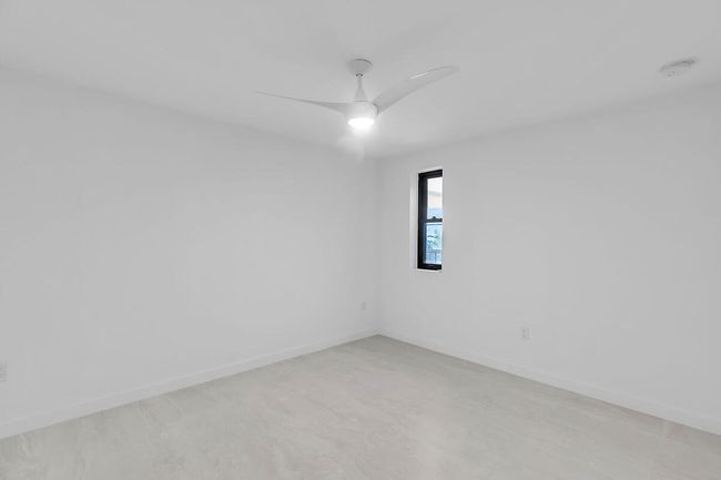 Guest Bedroom #3 | Image 43