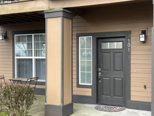 101-22808 Sw Forest Creek Dr, Sherwood, OR, 97140-9690 | Card Image