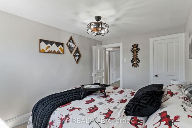 5297 Main St, House other with 4 bedrooms, 2 bathrooms and 2 parking in Clarington ON | Image 25
