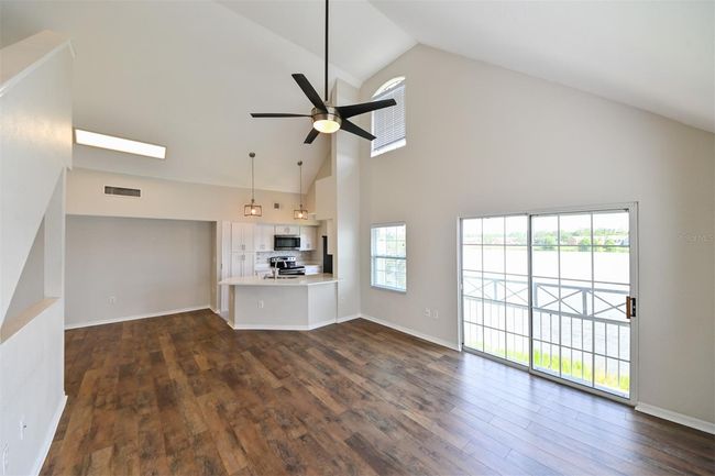 9730 - 9730 Lake Chase Island Way, Condo with 3 bedrooms, 2 bathrooms and null parking in TAMPA FL | Image 6