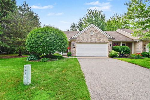 40-30 Aspen Ln Ne, Grand Rapids, MI, 49546-1407 | Card Image